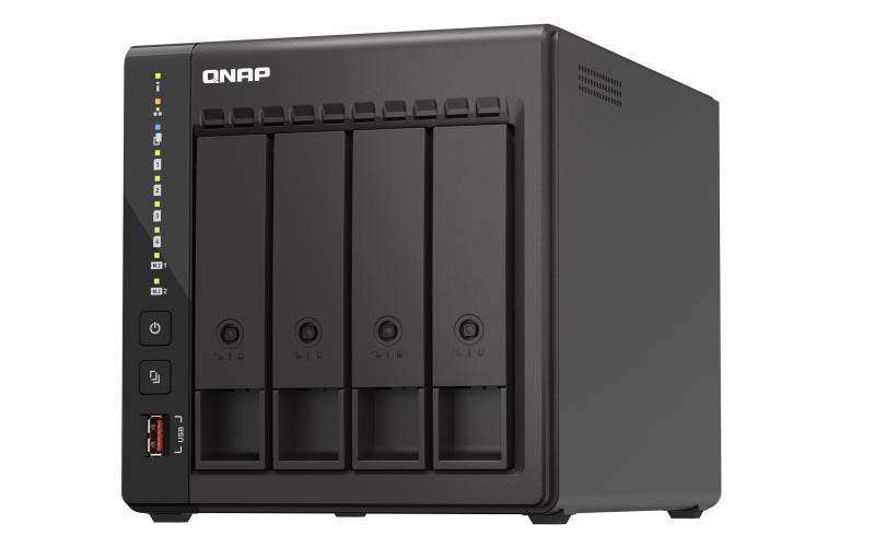 QNAP TS-453E-8G/16TB con 4× Seagate IronWolf 4TB (preinstallati) – bundle pronto all’uso